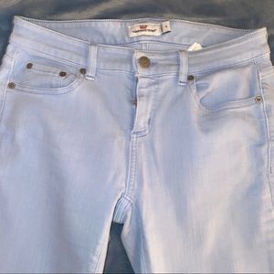Vineyard Vines light wash jeans